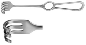 AE-BT273R, KOCHER RETRACTOR 3-PRONGS, BLUNT, 15,5X14MM 220 mm, 8 3/4"