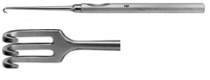 AE-BT918R, MANNERFELT MODIF. RETRACTOR 3 PRONGS, BLUNT, 5,5 x 7,2 MM, SMALL CURVE 155 mm, 6"