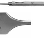 AE-BT928R, MANNERFELT MODIF. RETRACTOR 3 PRONGS, BLUNT, 7,0 x 11,0 MM, LARGE CURVE 155 mm, 6"