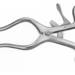 AE-BV079R, PLESTER SELF RETAINING RETRACTOR BLUNT 130 mm, 5 1/8"